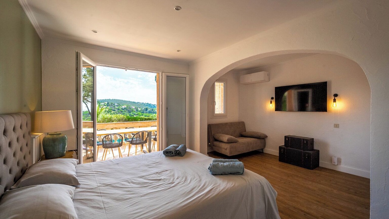 Photo of Bedroom in Les Issambres