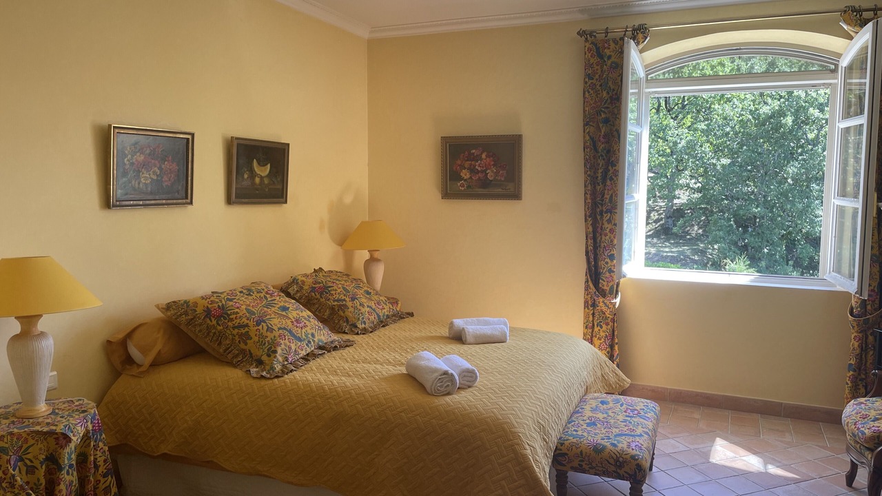 Photo of Bedroom in Robion