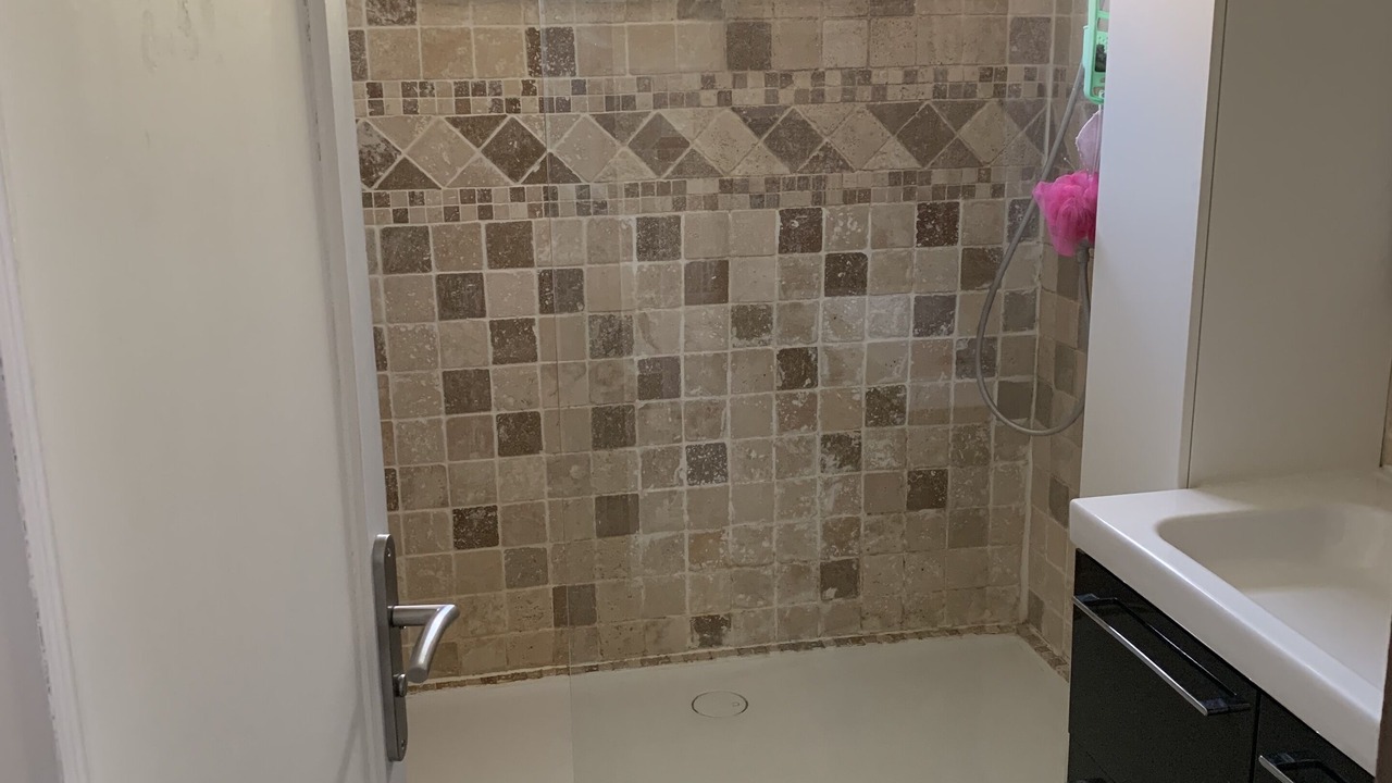 Photo of Bathroom in Coudoux