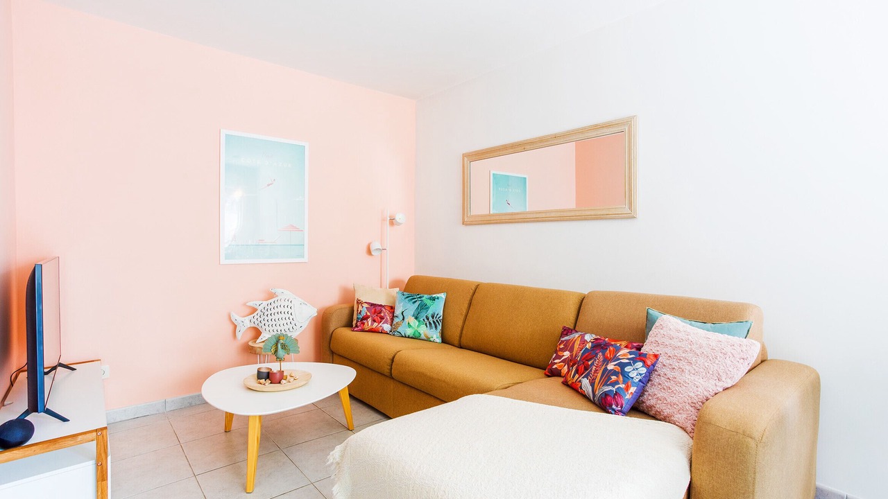 Photo of Livingroom in Jean-Medecin