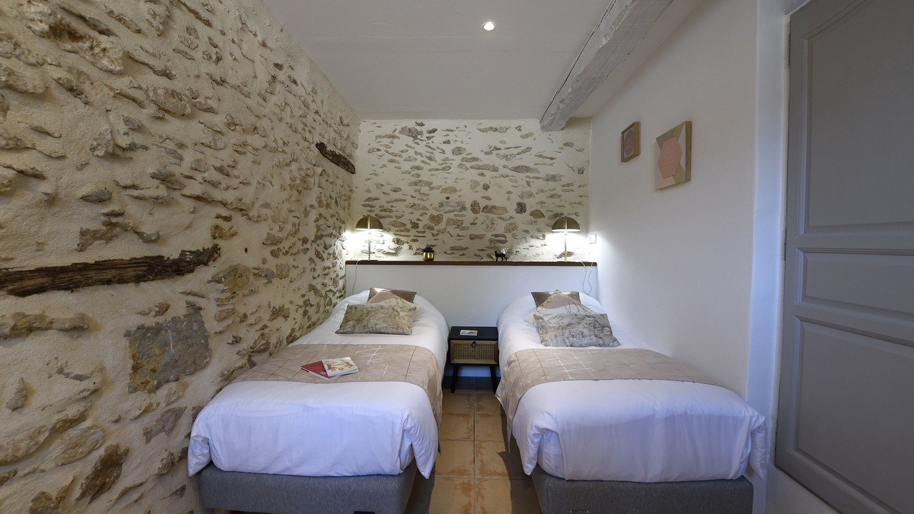 Photo of Bedroom in Roussillon
