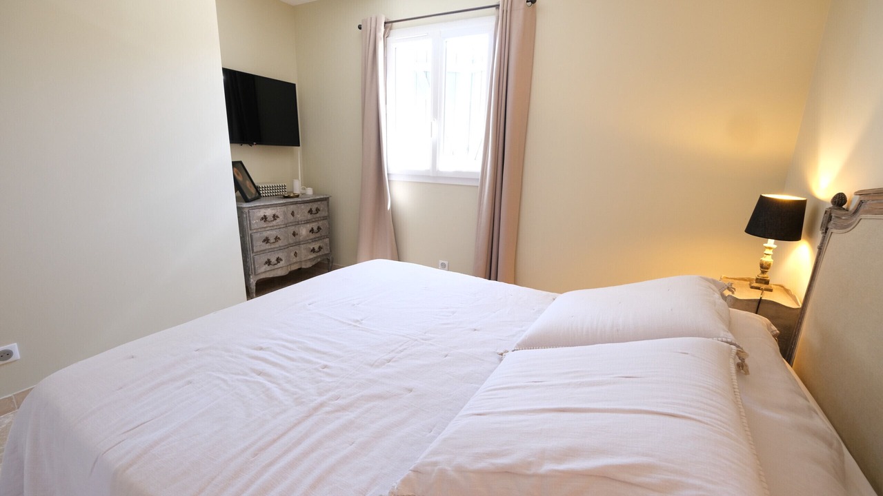Photo of Bedroom in Aureille