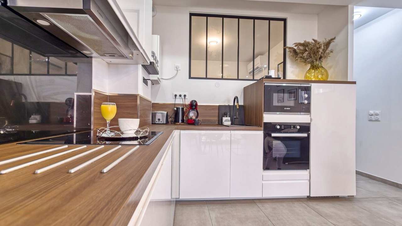 Photo of Kitchen in Vernier