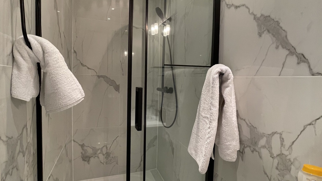 Photo of Bathroom in Carre d'Or