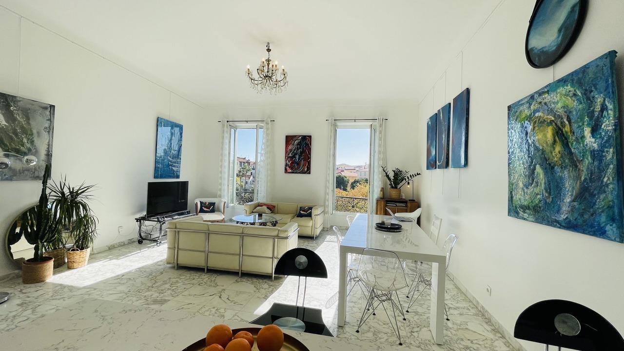 Photo of Livingroom in Carre d'Or