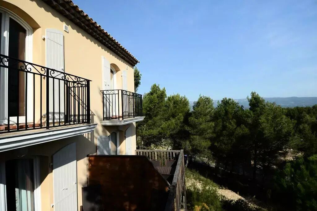 Photo of Outdoor in Pont Royal