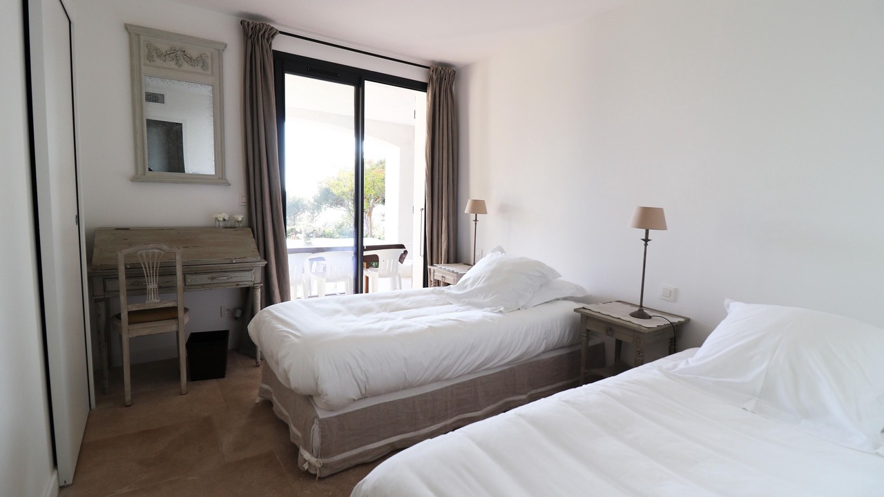 Photo of Bedroom in Carqueiranne