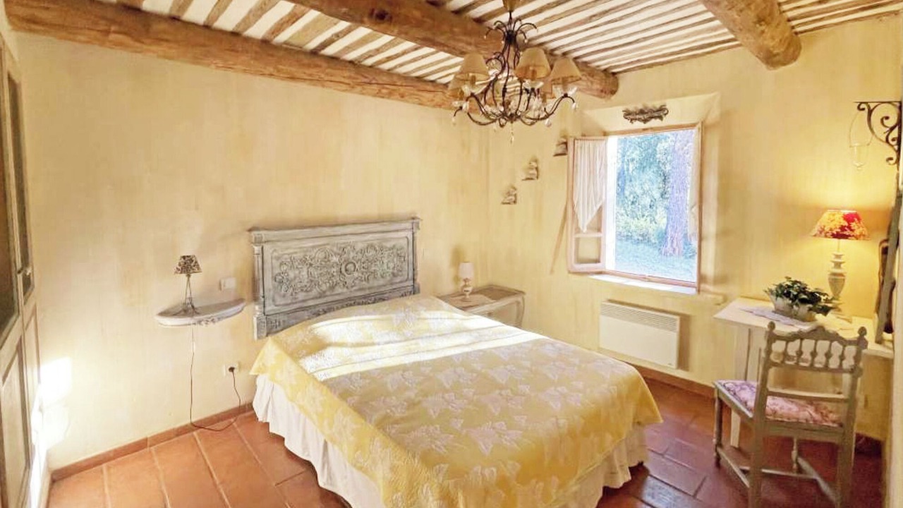 Photo of Bedroom in Lafare