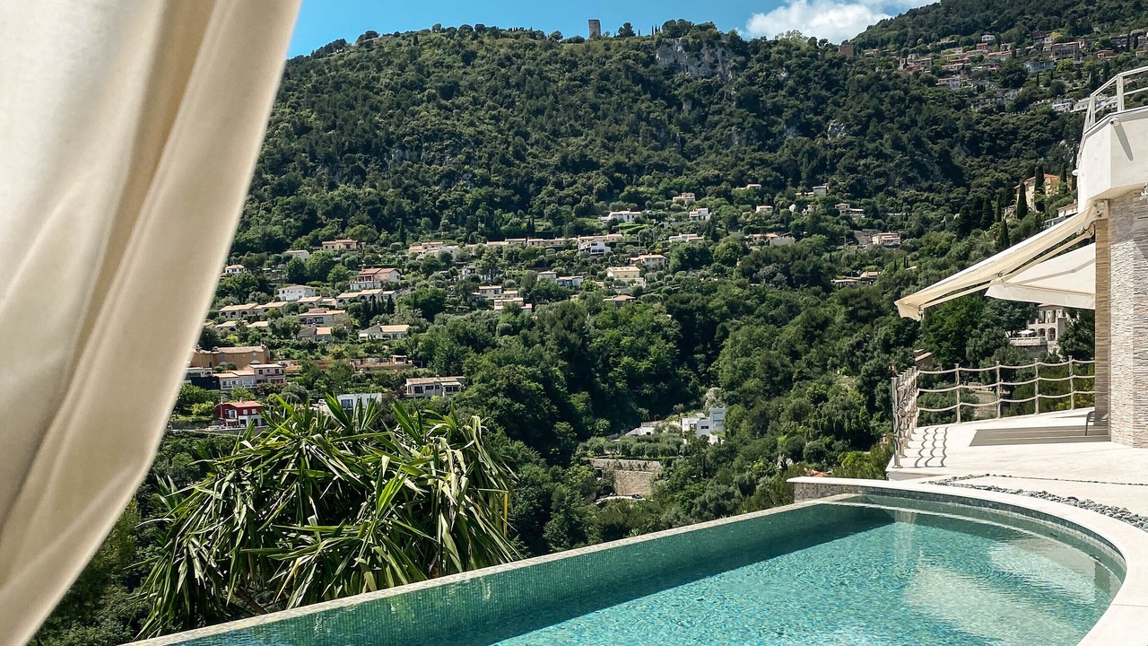 Photo of Outdoor in Beausoleil