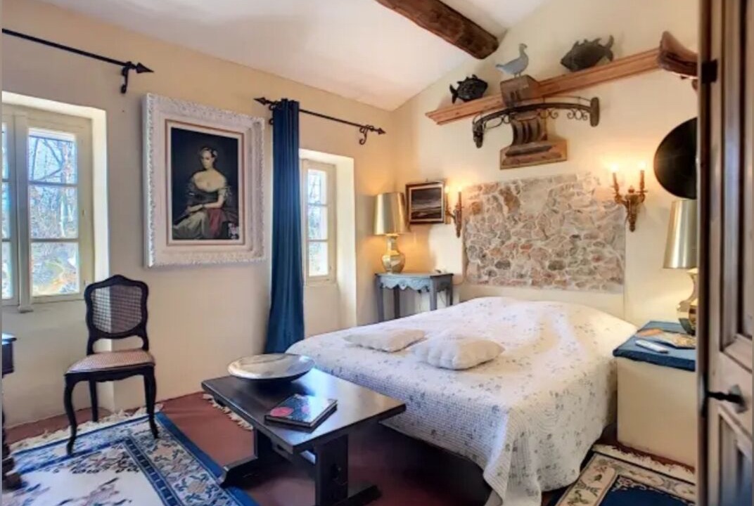 Photo of Bedroom in Eygalieres