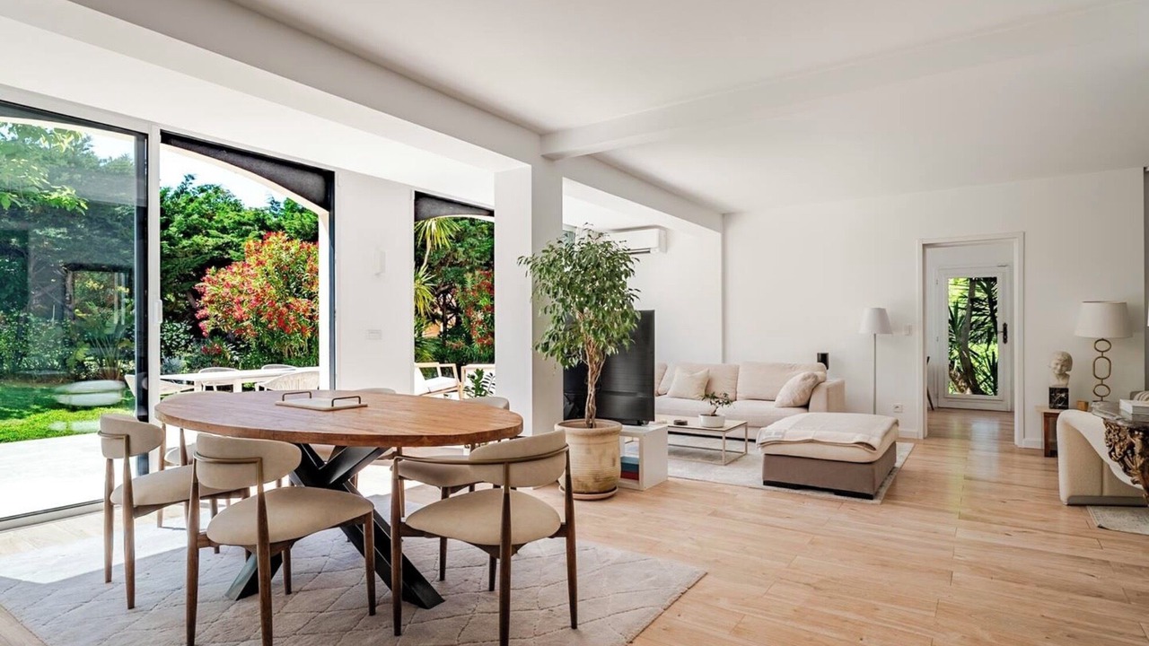 Photo of Livingroom in Cap-d'Antibes