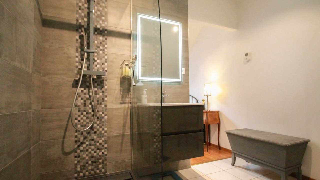 Photo of Bathroom in Le Bourg-d'Oisans