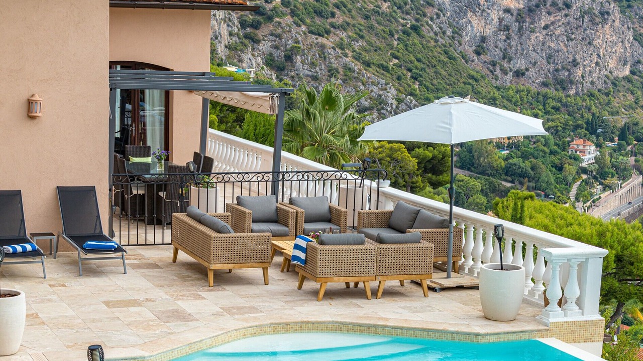 Photo of Others in Eze