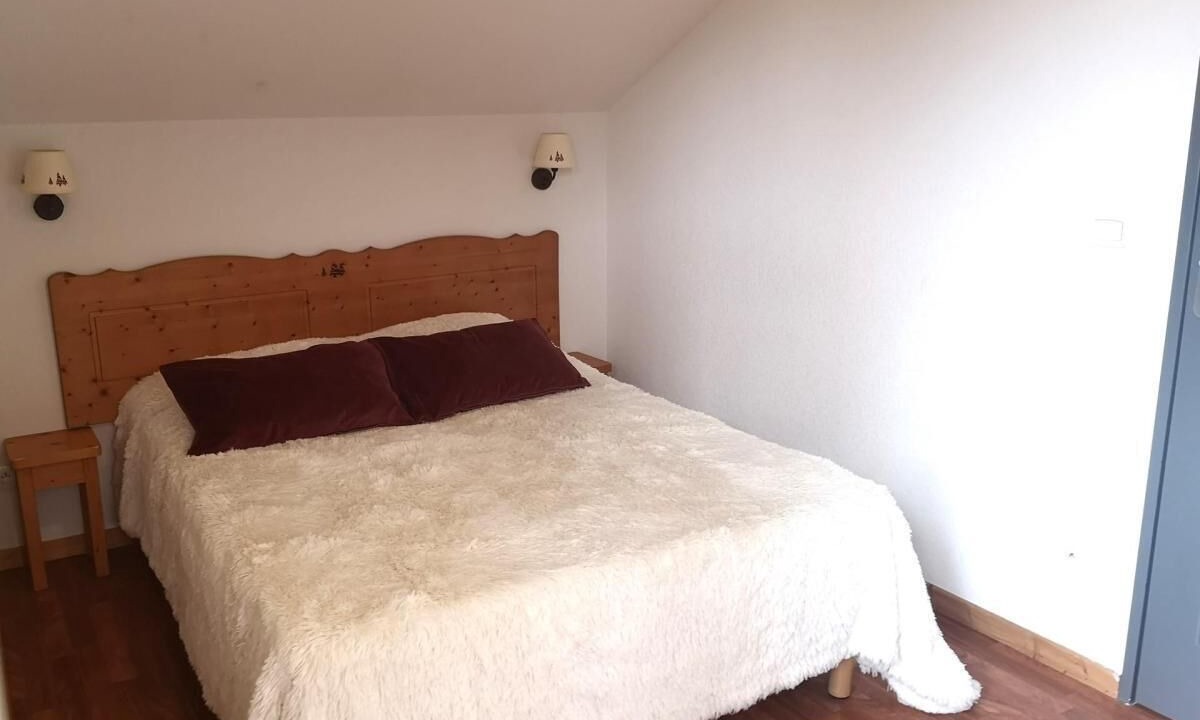 Photo of Bedroom in Saint-Etienne-en-Devoluy