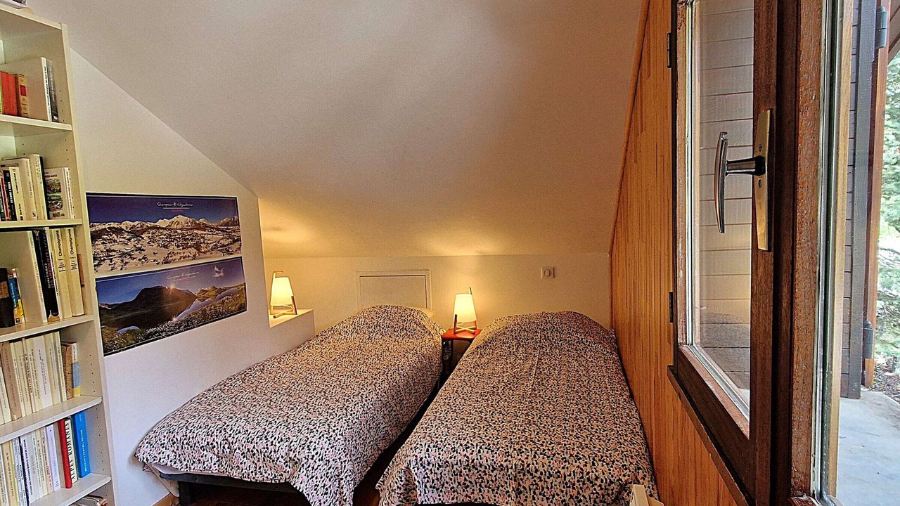 Photo of Bedroom in Saint-Michel-de-Chaillol