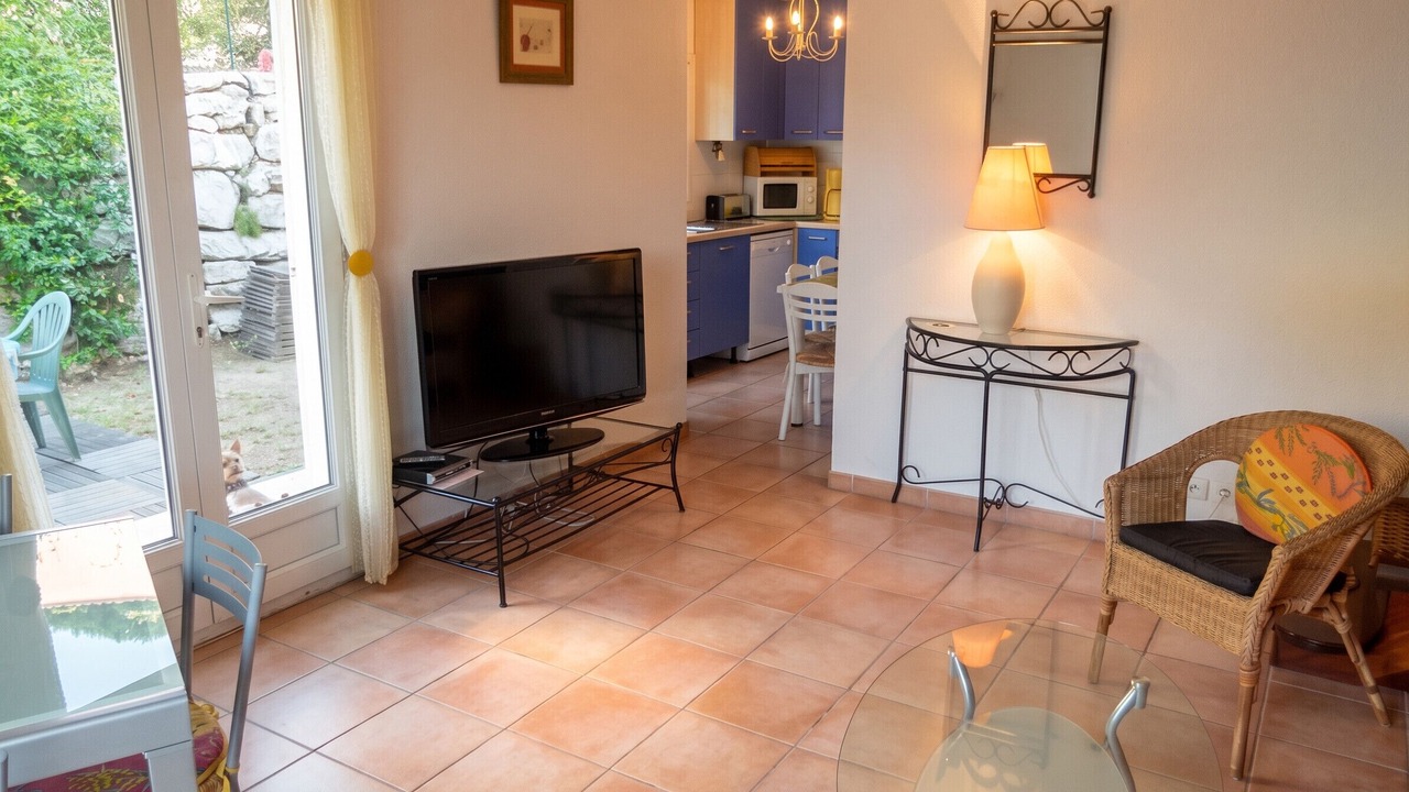 Photo of Livingroom in Plage de la Garonnette