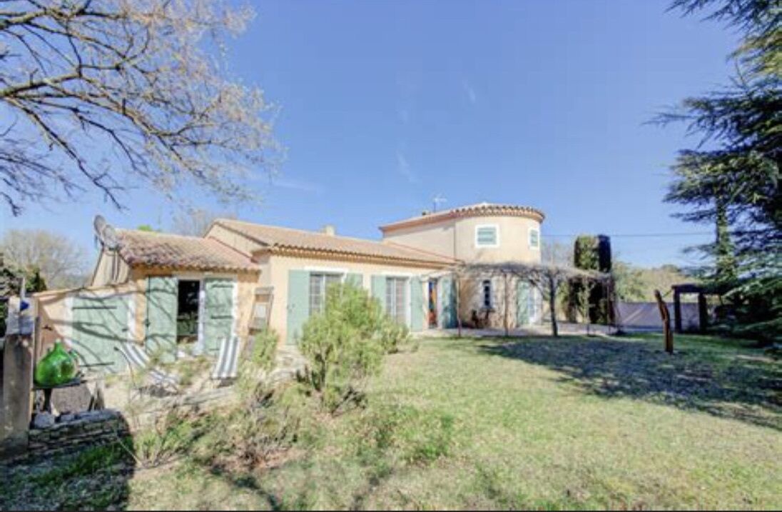 Photo of Outdoor in Eguilles