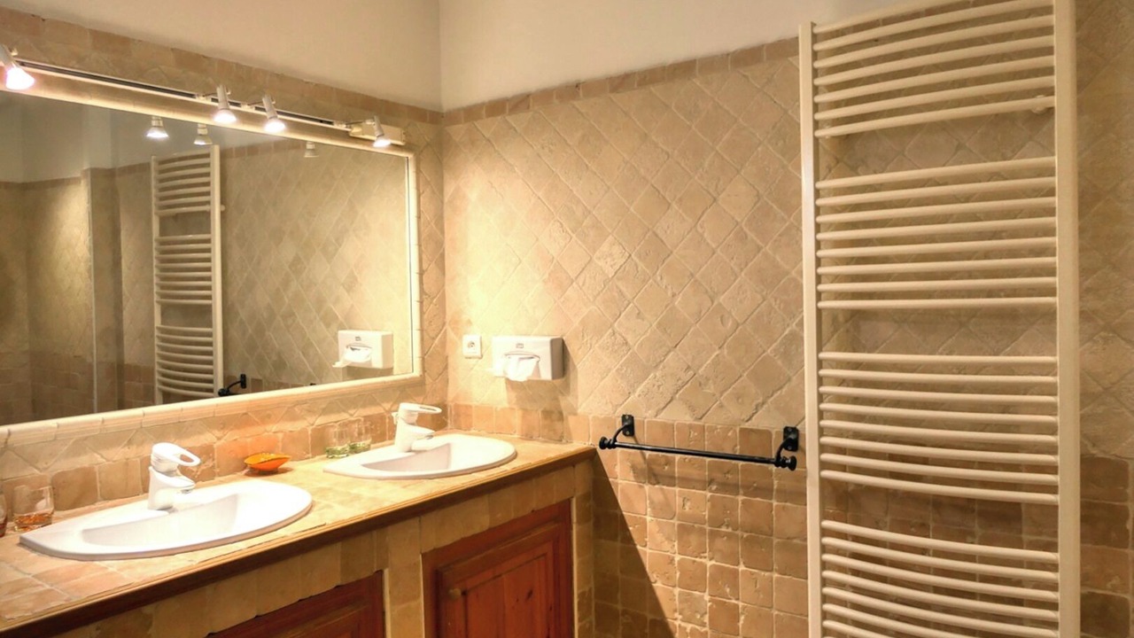 Photo of Bathroom in Vaison-la-Romaine