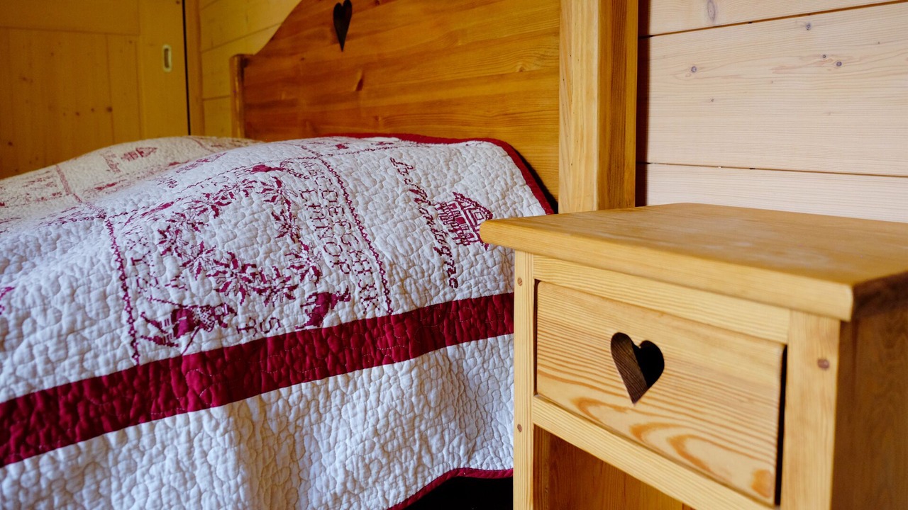 Photo of Bedroom in Le Bourg-d'Oisans