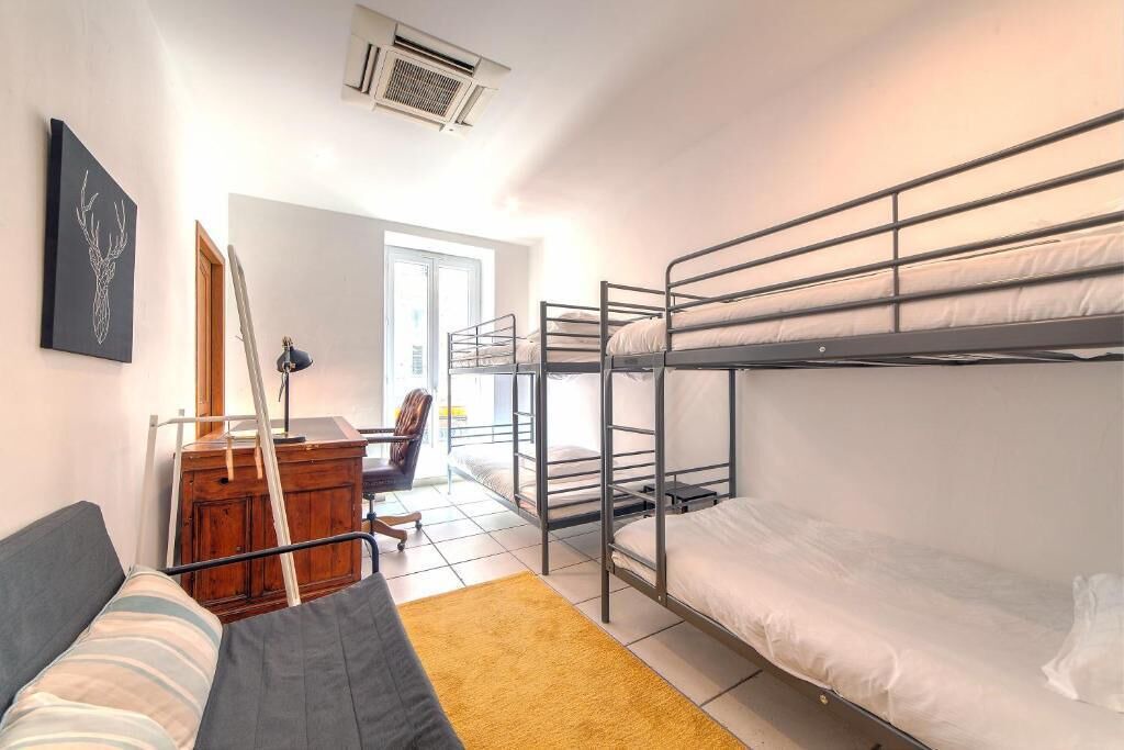 Photo of Bedroom in Vernier