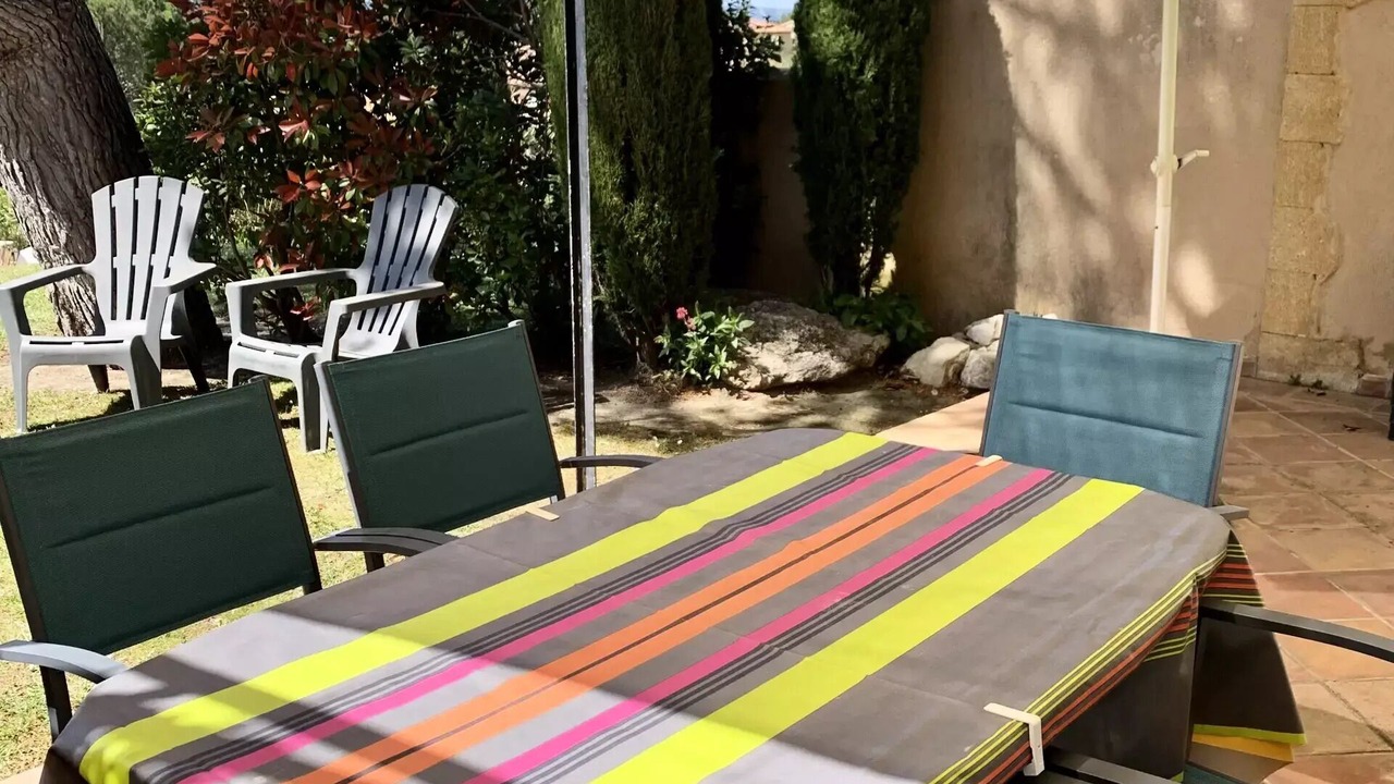 Photo of Outdoor in Pont Royal
