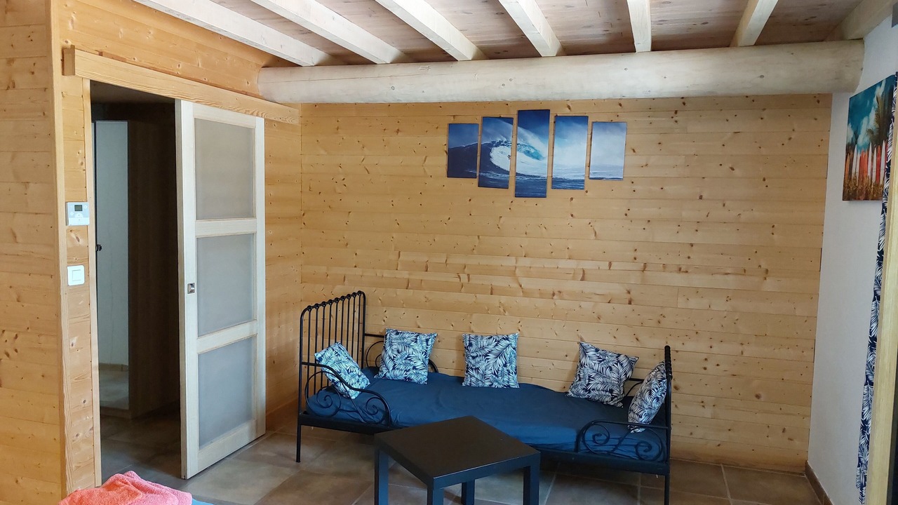Photo of Bedroom in L'Isle-sur-la-Sorgue
