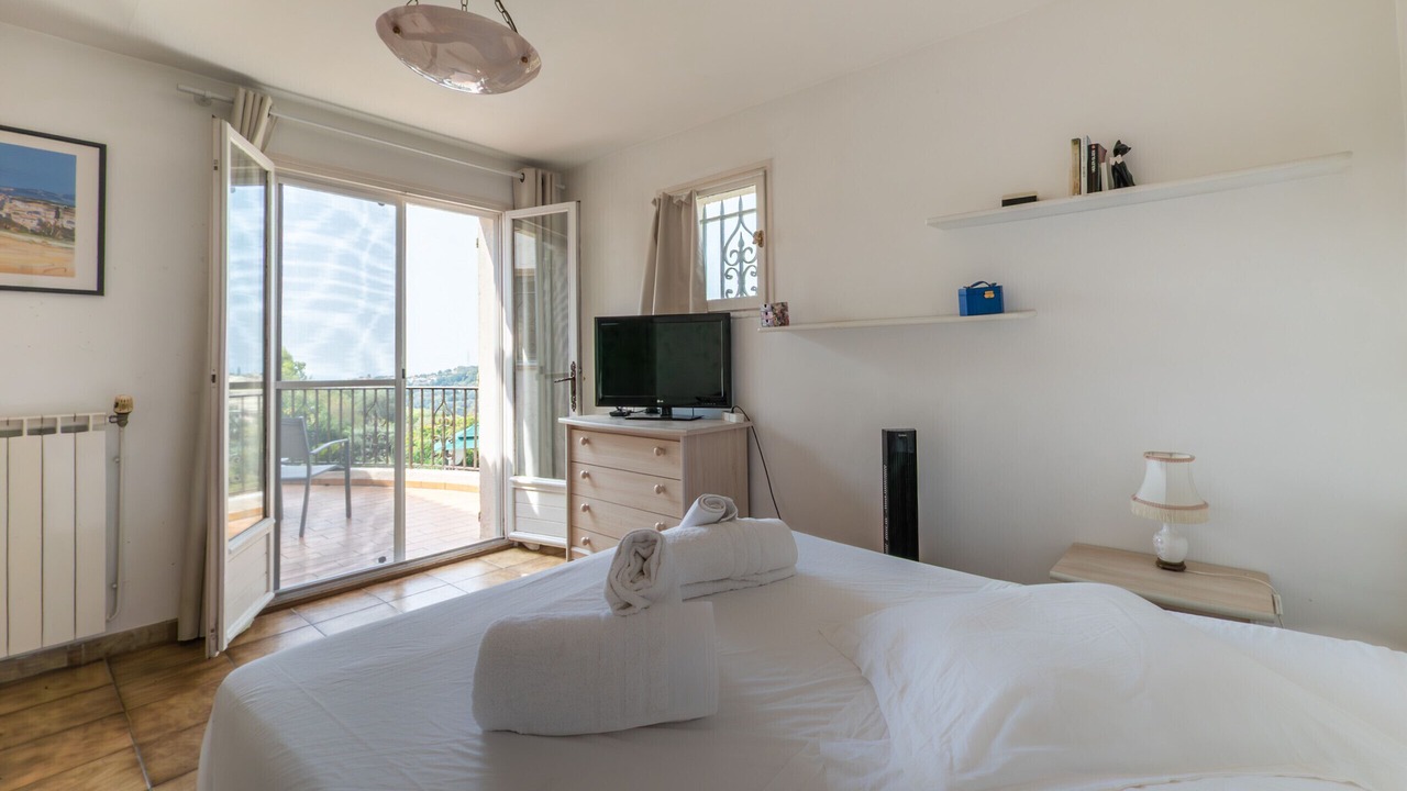 Photo of Bedroom in Nice