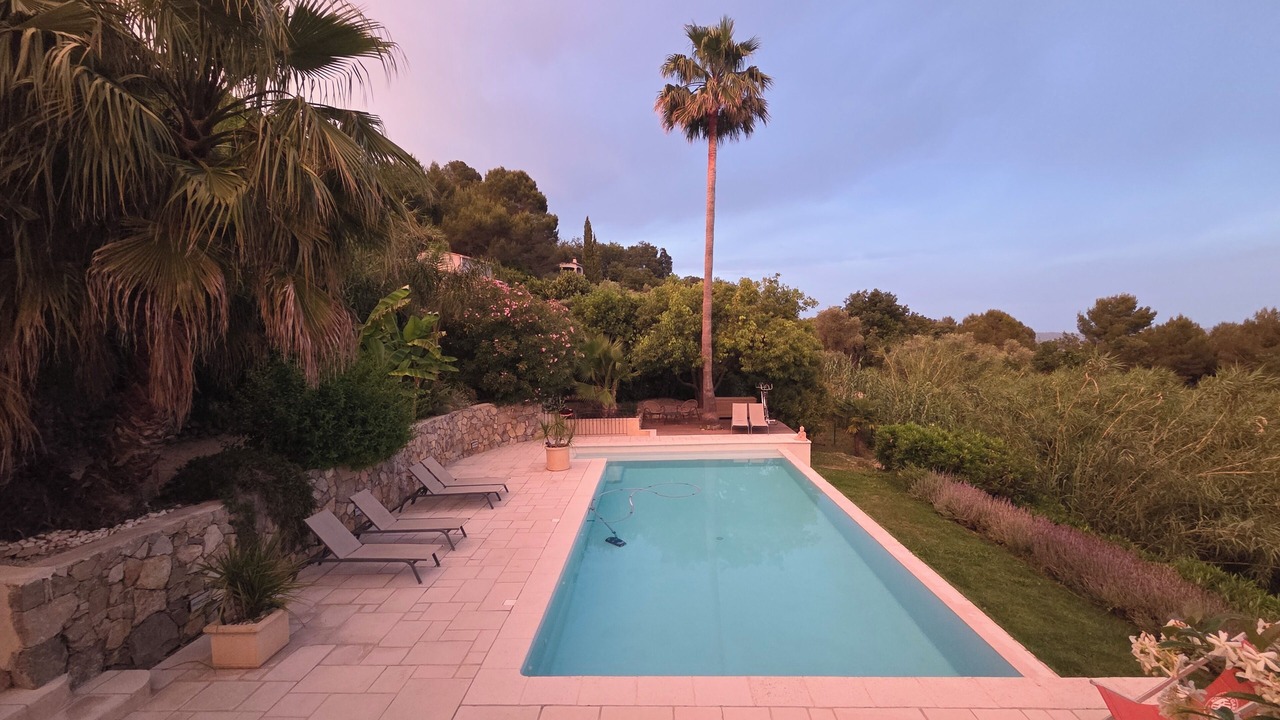 Photo of Outdoor in Saint-Cezaire-sur-Siagne