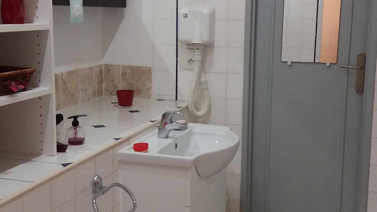 Photo of Bathroom in Saint-Jacques