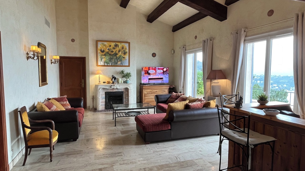 Photo of Livingroom in Theoule-Superieur