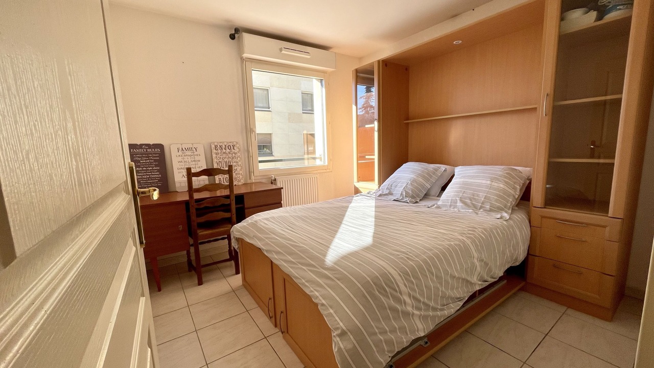 Photo of Bedroom in Avignon City Centre