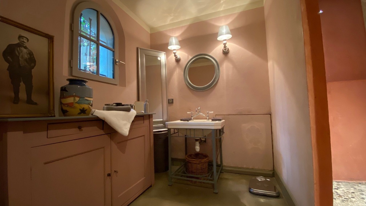 Photo of Bathroom in Val de Gilly