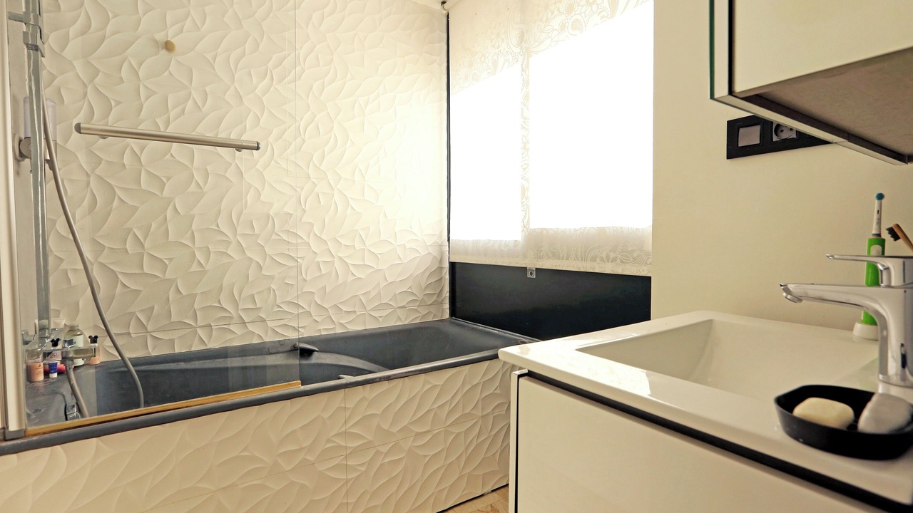 Photo of Bathroom in Eguilles