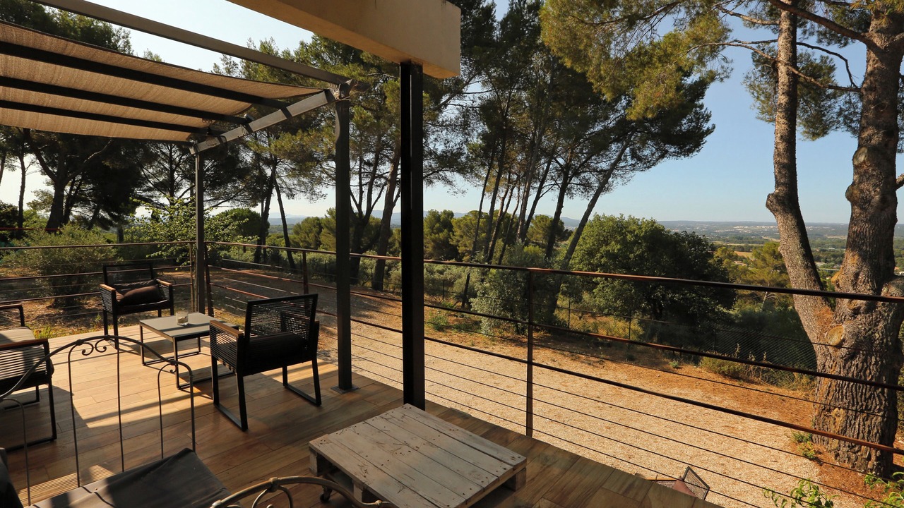Photo of Patio Balcony in Eguilles
