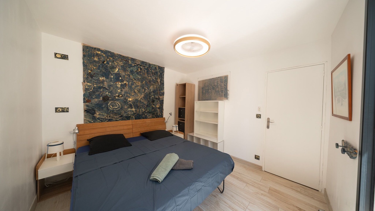Photo of Bedroom in Eguilles