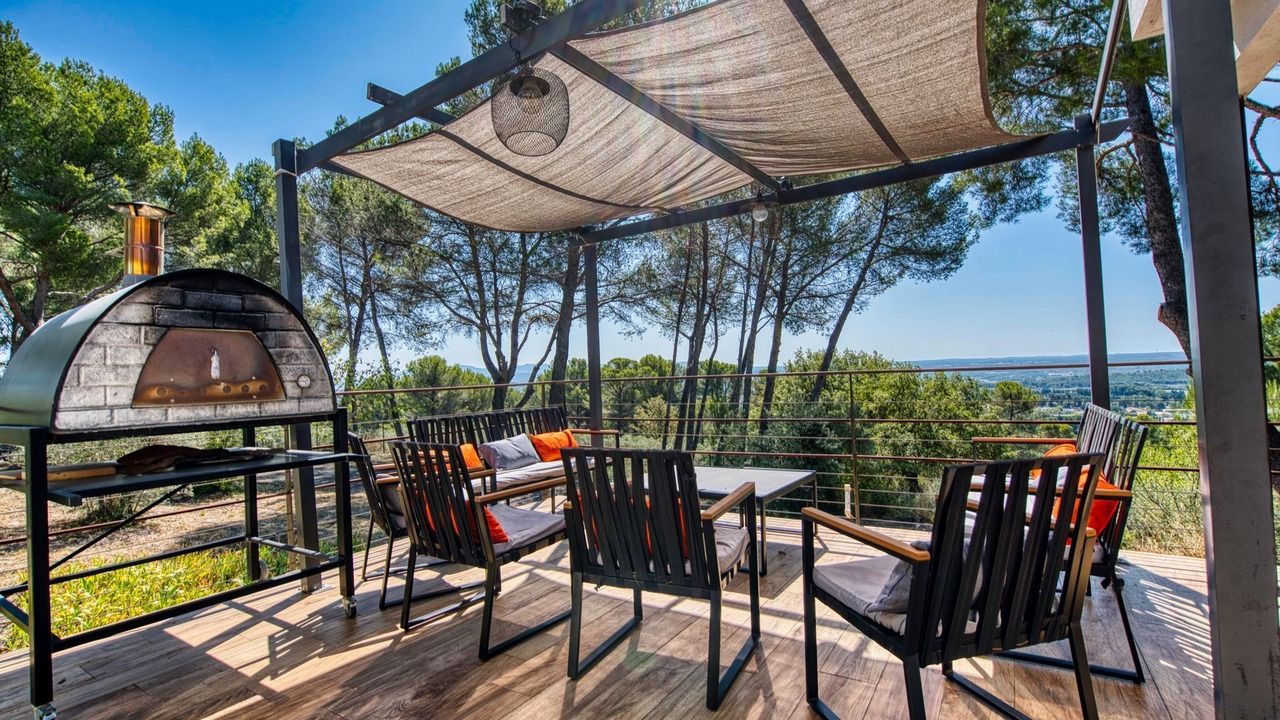 Photo of Outdoor in Eguilles