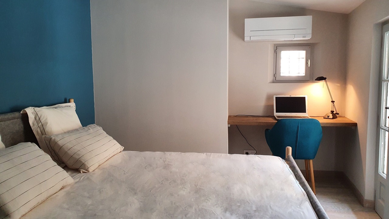 Photo of Bedroom in Goult