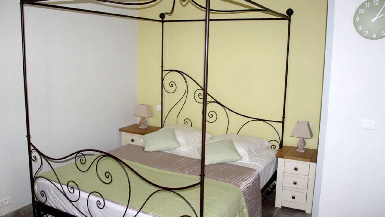 Photo of Bedroom in Gordes
