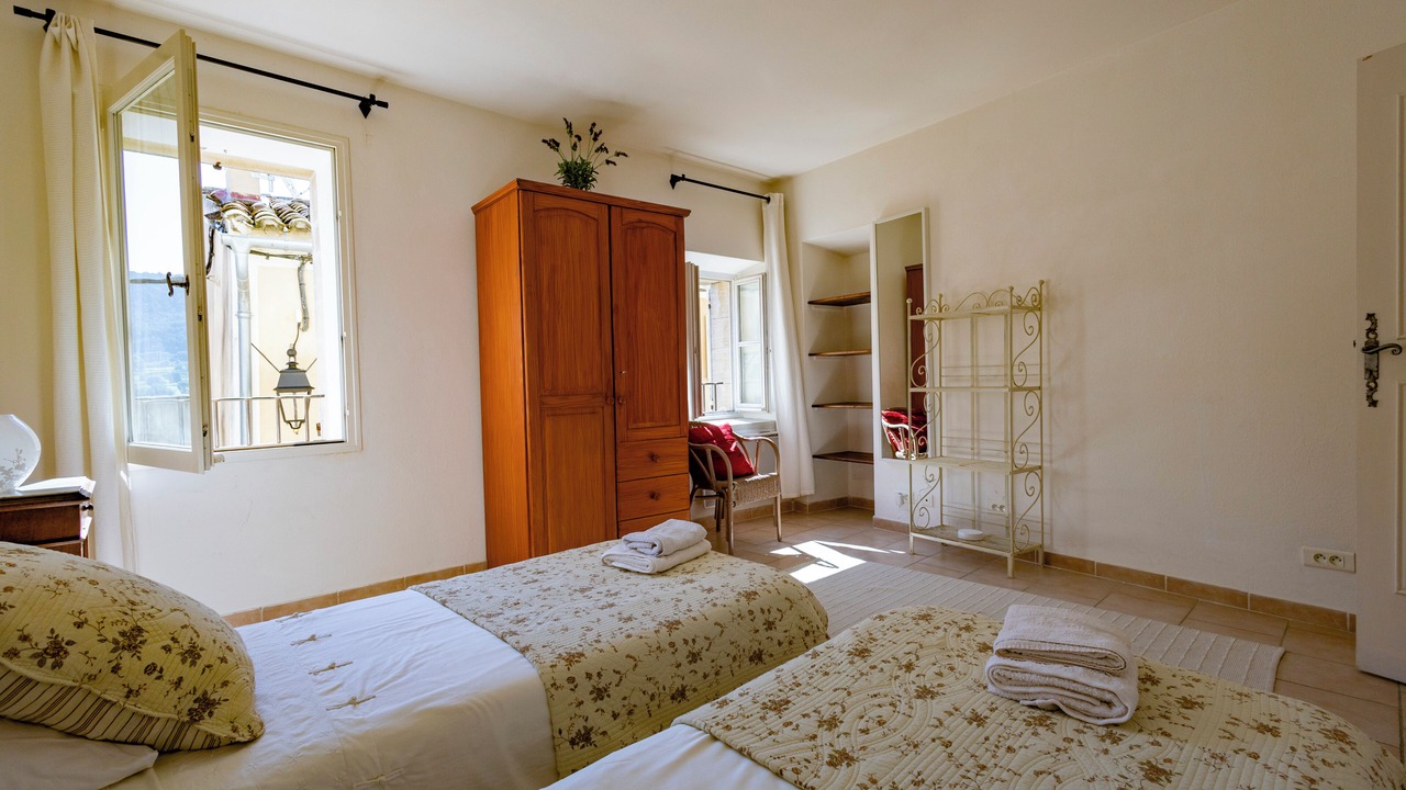 Photo of Bedroom in Sablet