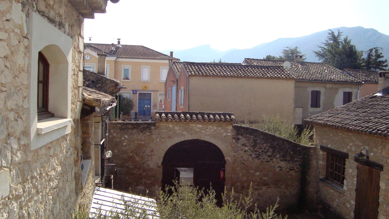 Photo of Outdoor in Maubec