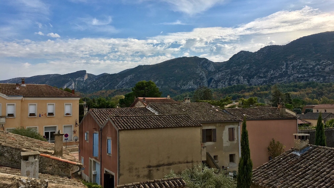 Photo of Outdoor in Maubec