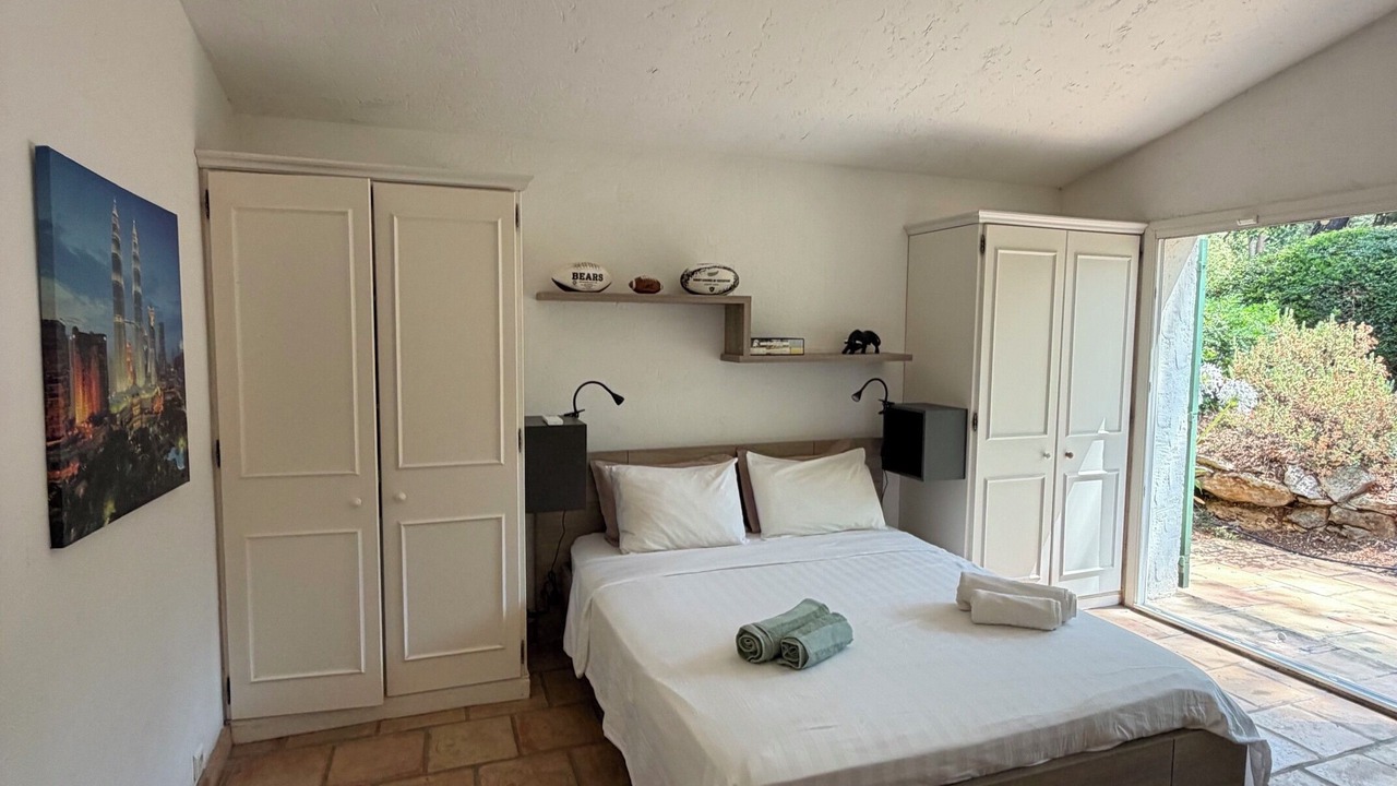 Photo of Bedroom in Valbonne