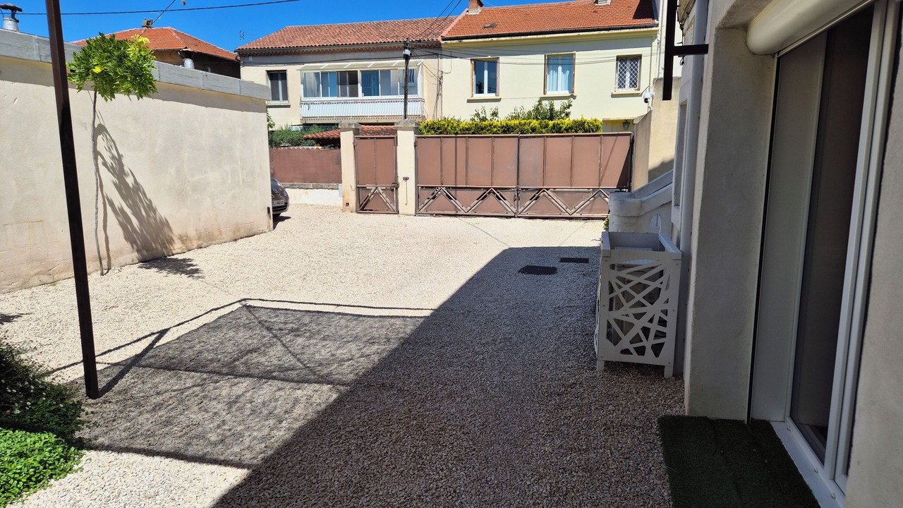 Photo of Outdoor in Avignon