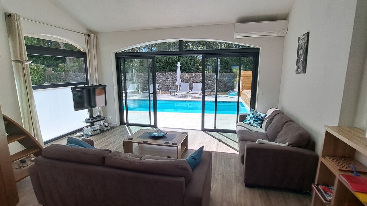 Photo of Livingroom in Valbonne
