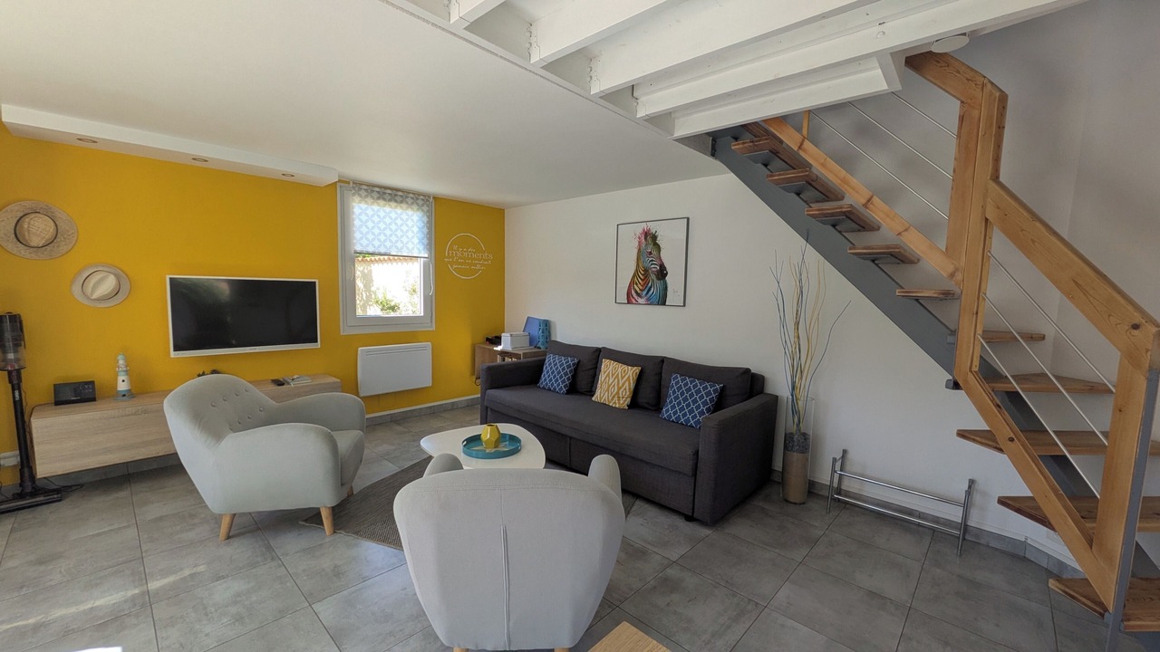 Photo of Livingroom in Miramar