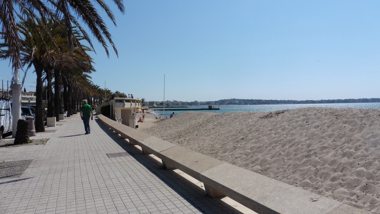 Photo of Others in Golfe Juan