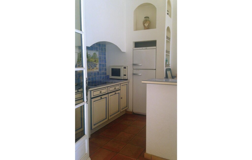 Photo of Kitchen in Plage de la Garonnette