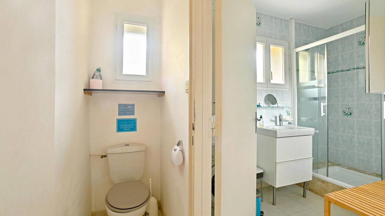 Photo of Bathroom in Mazan