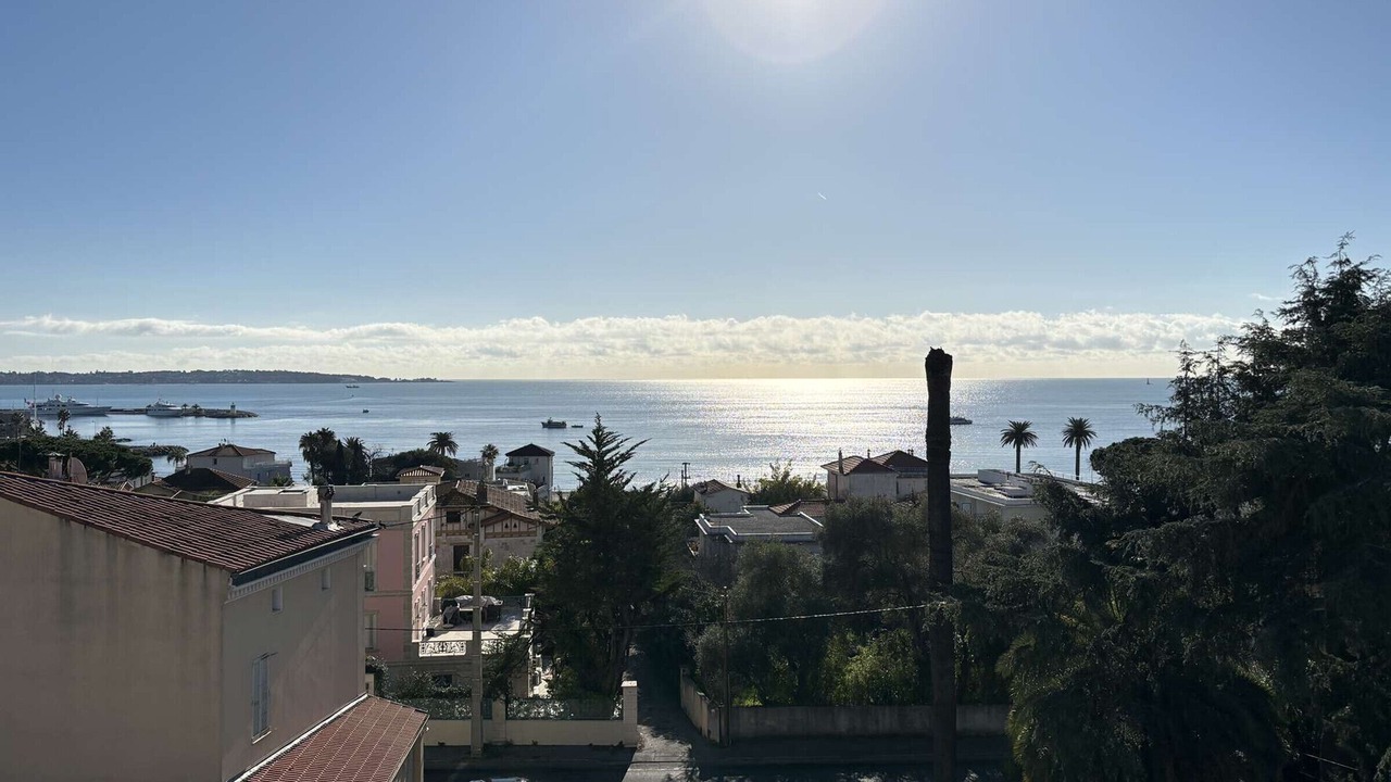 Photo of Others in Golfe Juan