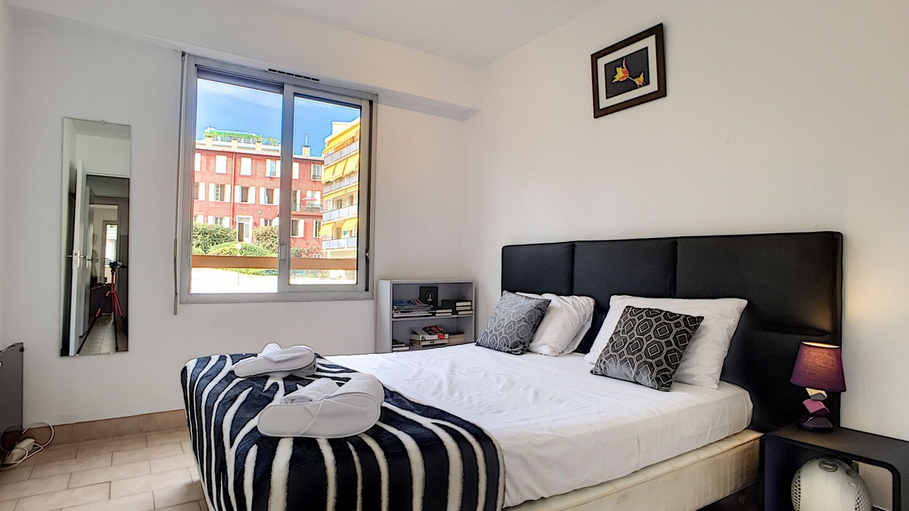 Photo of Bedroom in Les Baumettes